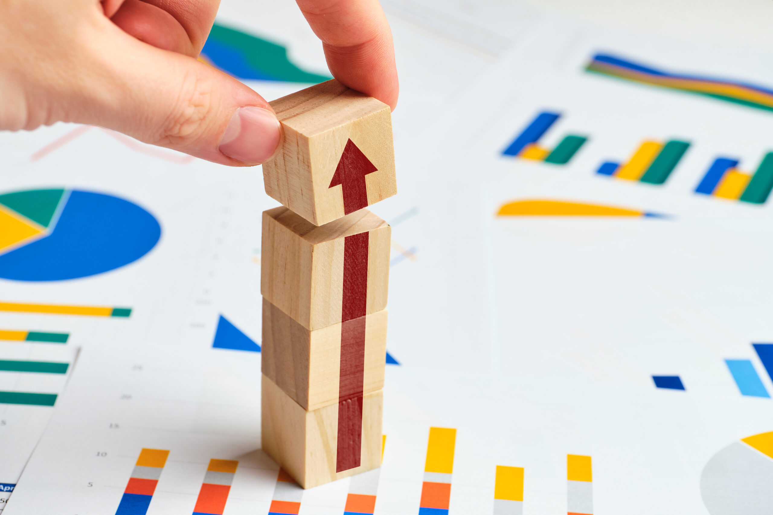 Juros compostos: o que é e por que investir cedo