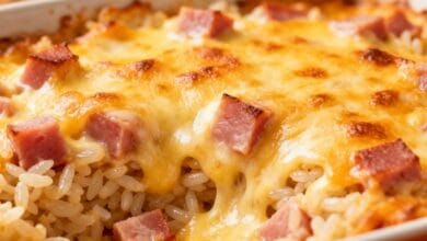 Arroz de Forno Cremoso com Presunto e Muçarela — Receita Simples para o Dia a Dia