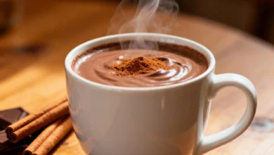 Chocolate Quente Cremoso com Canela A Bebida dos Dias Frios